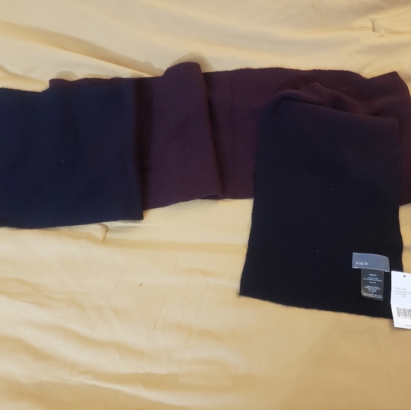 Scarf - Picture 2 of 3